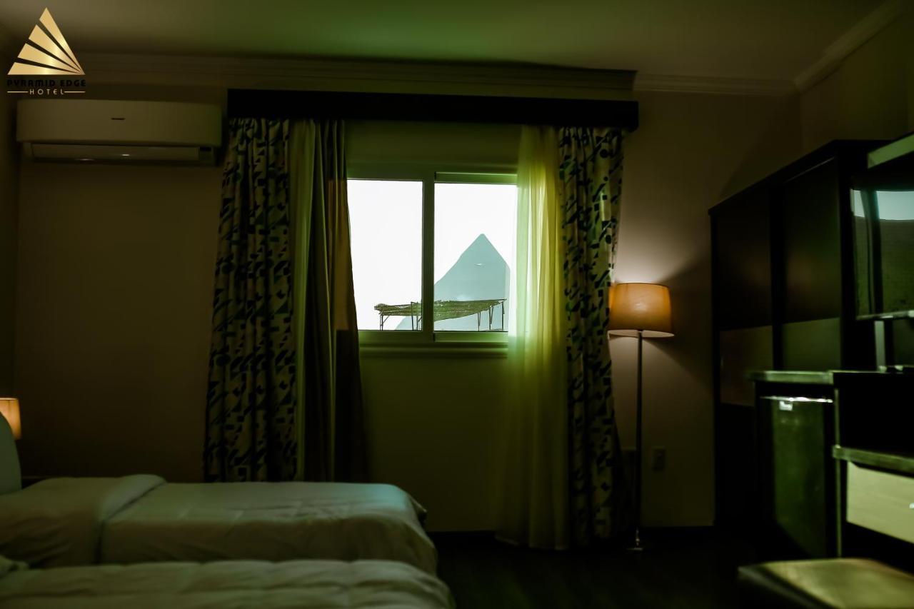Pyramid Edge Hotel & Exclusive Pyramids View Rooftop Kafret el-Gabal Dış mekan fotoğraf